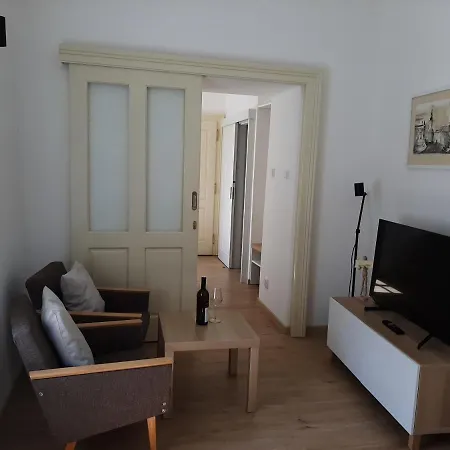 Apartmany Vienna Mikulov Buitenkant foto