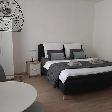 Apartmany Vienna Mikulov Buitenkant foto